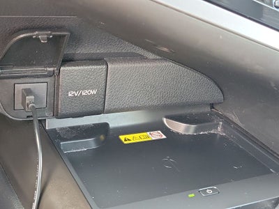 2023 Toyota Camry Hybrid SE