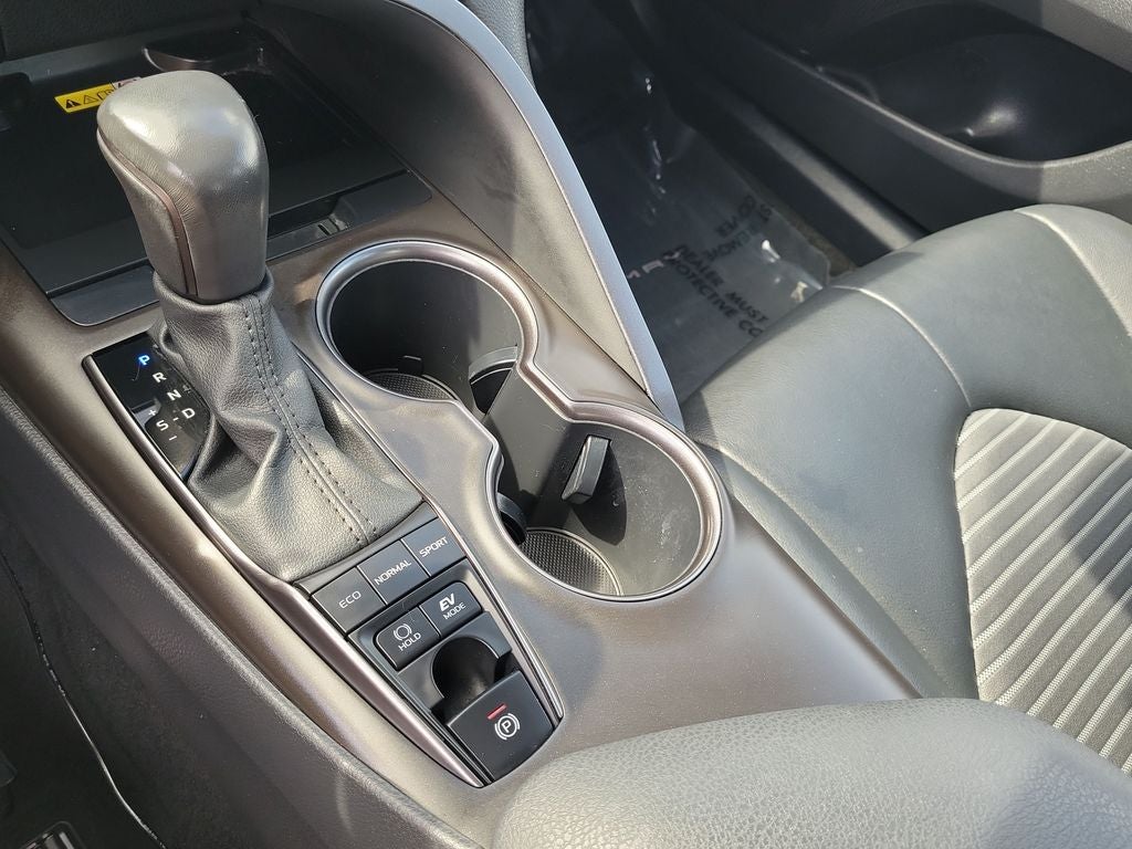 2023 Toyota Camry Hybrid SE