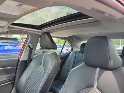 2023 Toyota Camry Hybrid SE
