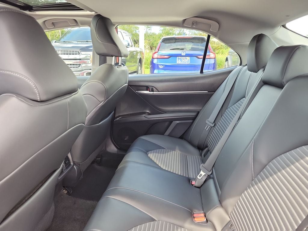 2023 Toyota Camry Hybrid SE