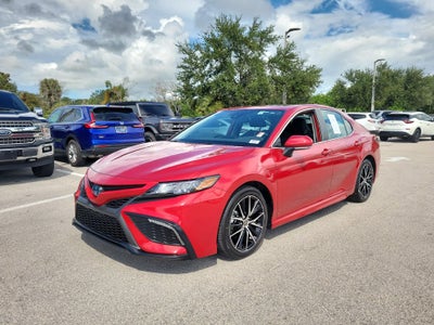 2023 Toyota Camry Hybrid SE