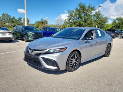 2024 Toyota Camry SE