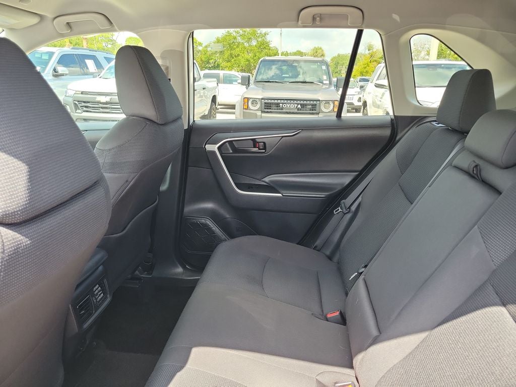 2024 Toyota RAV4 Hybrid LE