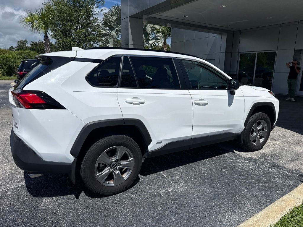 2024 Toyota RAV4 Hybrid LE