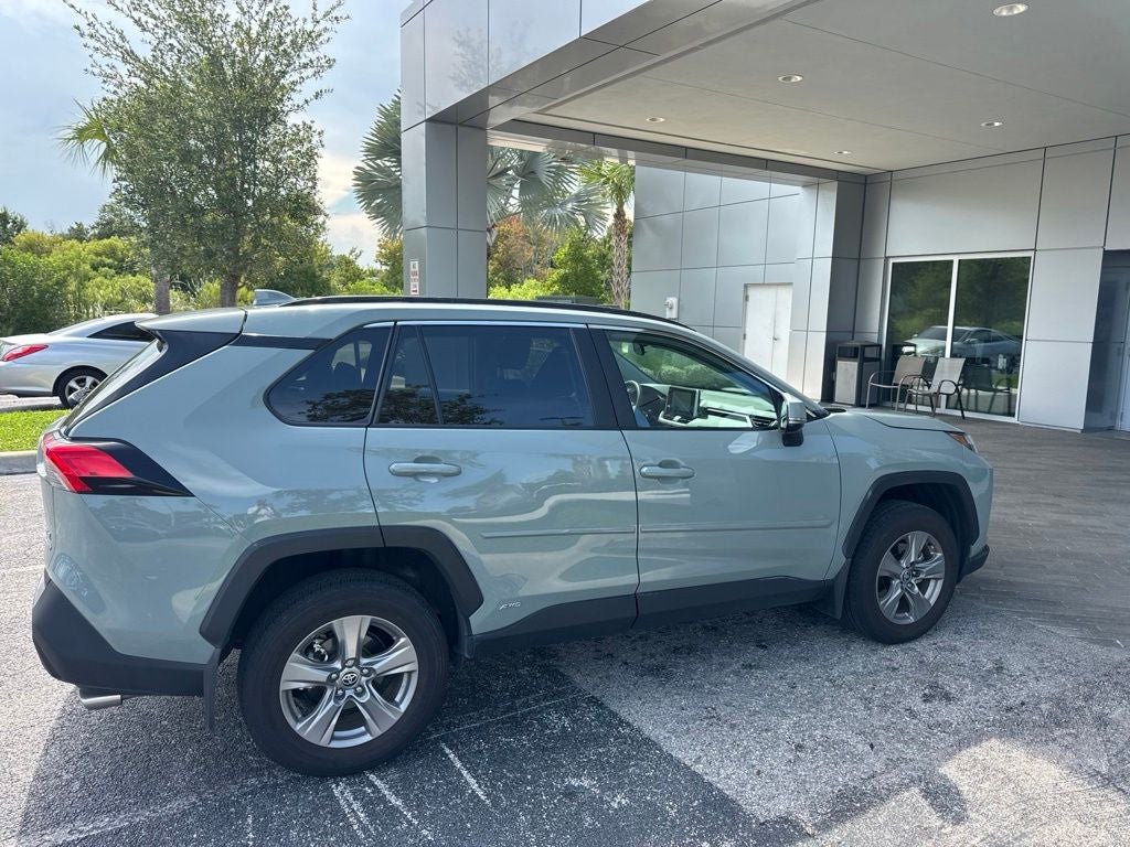 2023 Toyota RAV4 Hybrid XLE