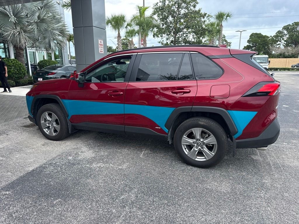 2025 Toyota RAV4 Hybrid XLE