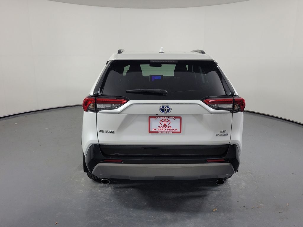 2024 Toyota RAV4 Hybrid SE