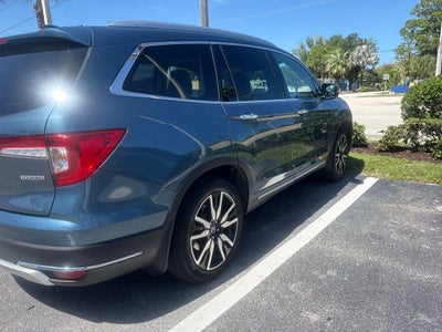 2021 Honda Pilot Touring 8 Passenger