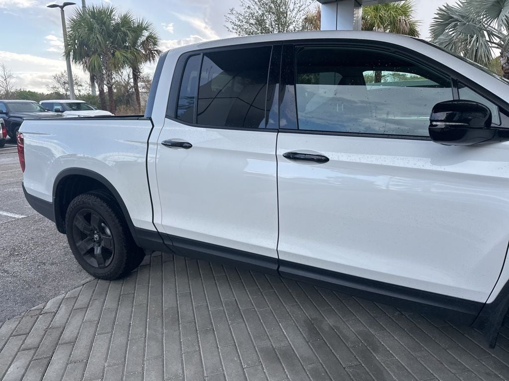 2025 Honda Ridgeline Black Edition