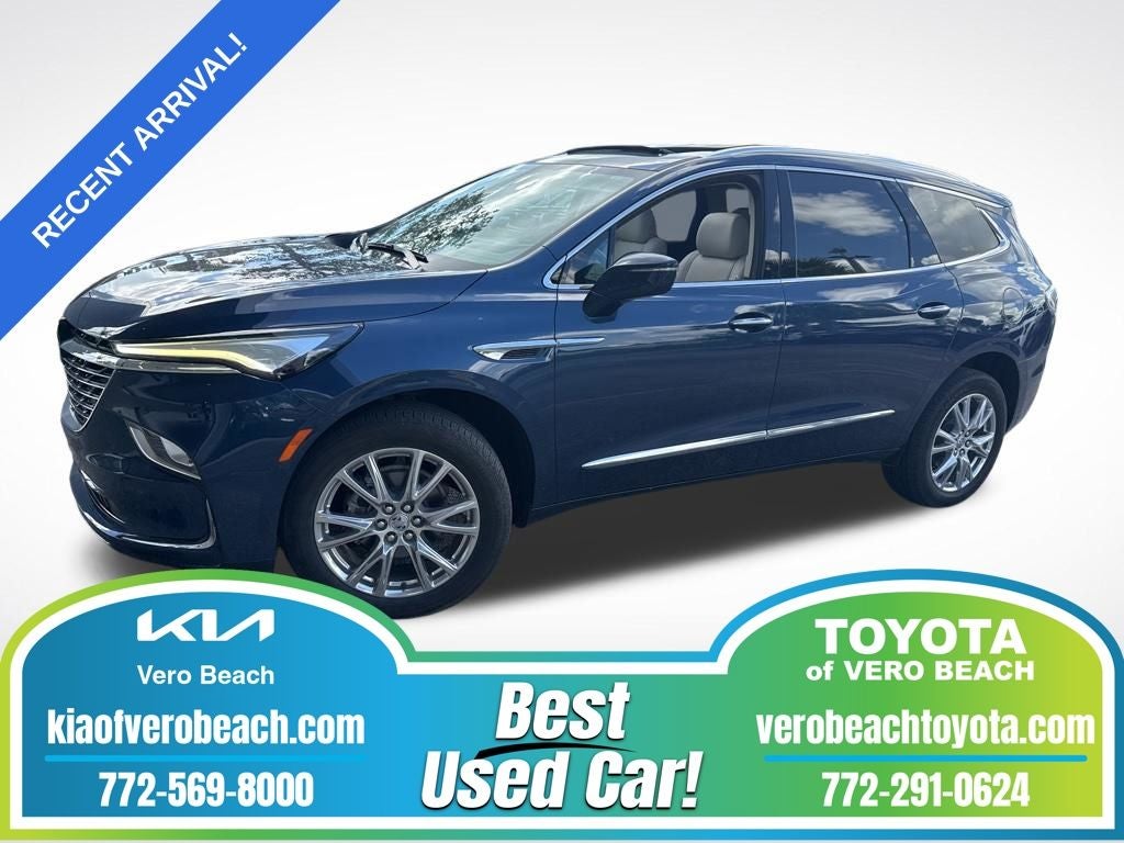 2023 Buick Enclave Essence's photo