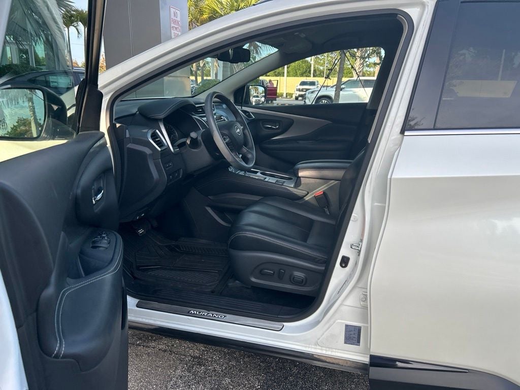 2023 Nissan Murano SV