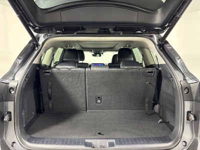 2023 Toyota Highlander Hybrid Platinum