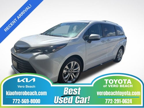 2024 Toyota Sienna Platinum 7 Passenger