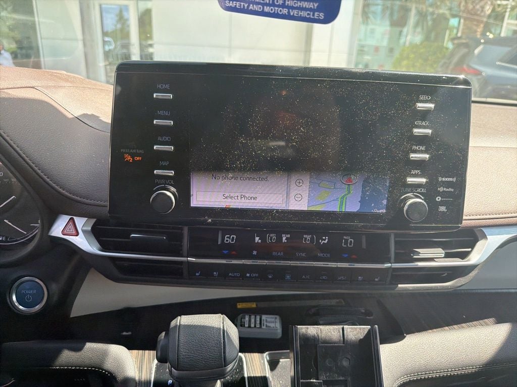 2024 Toyota Sienna Platinum 7 Passenger