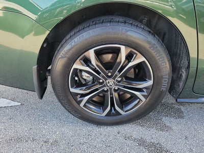 2025 Toyota Sienna Platinum 7 Passenger