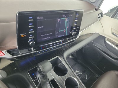 2023 Toyota Sienna Platinum 7 Passenger