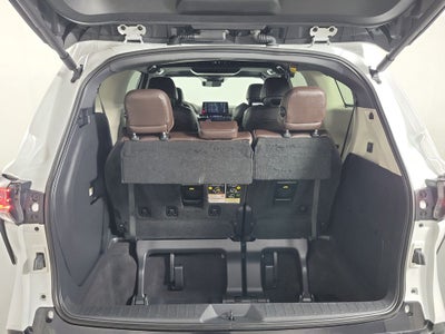2023 Toyota Sienna Platinum 7 Passenger