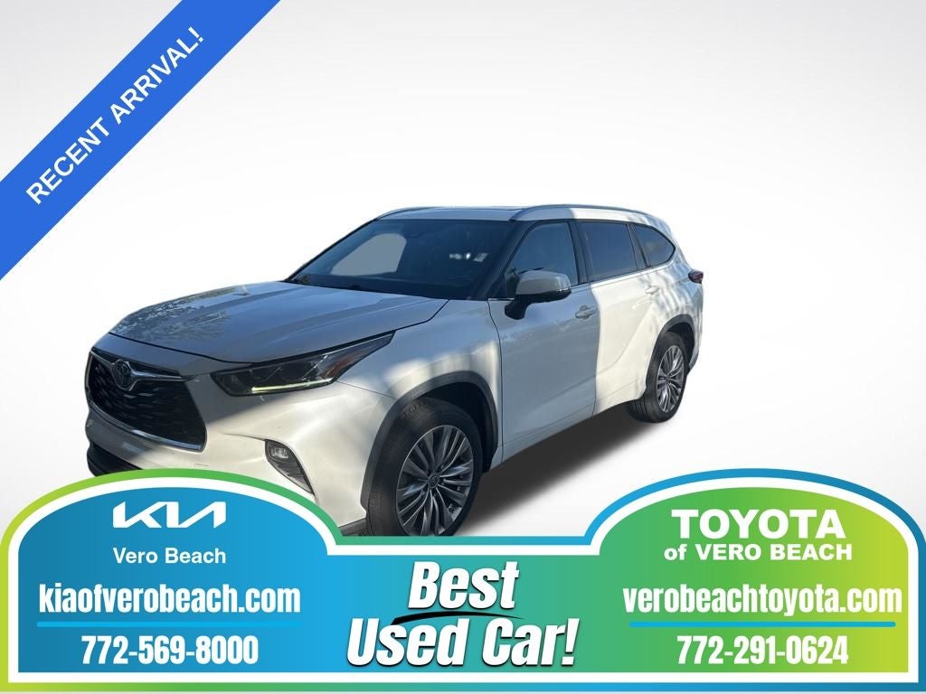 2022 Toyota Highlander Platinum 4x2 V6's photo