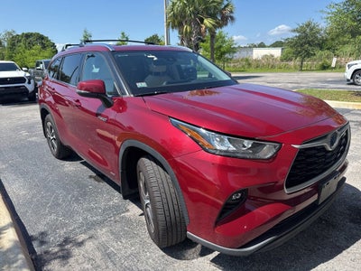 2020 Toyota Highlander Hybrid XLE