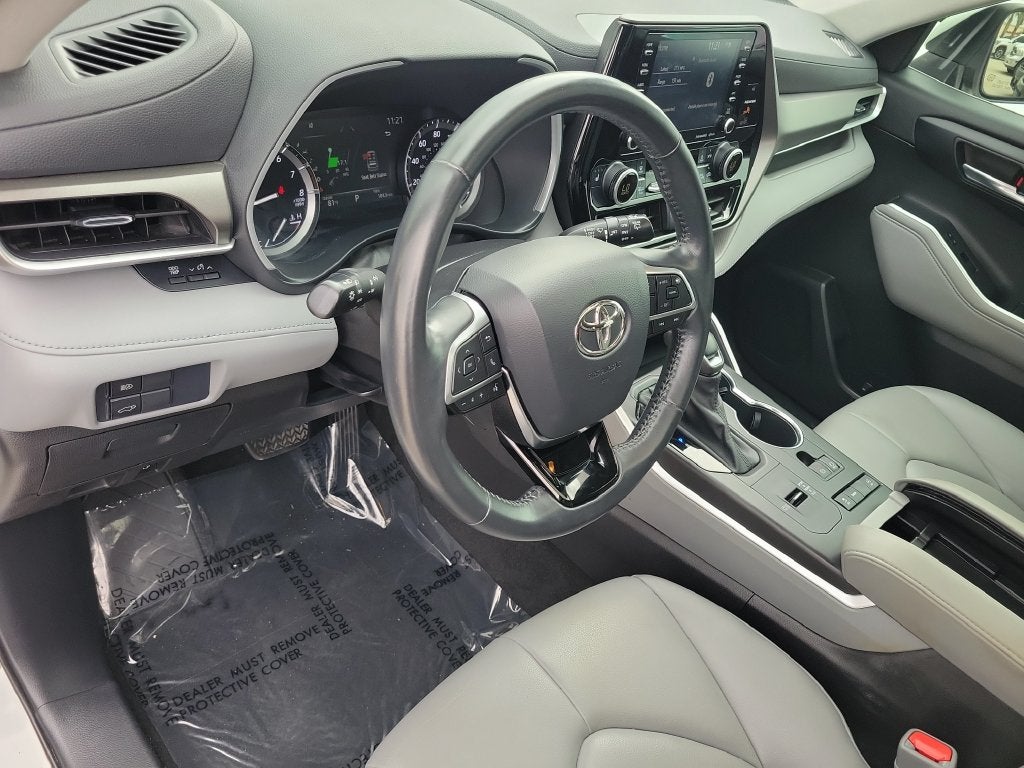 2021 Toyota Highlander XLE