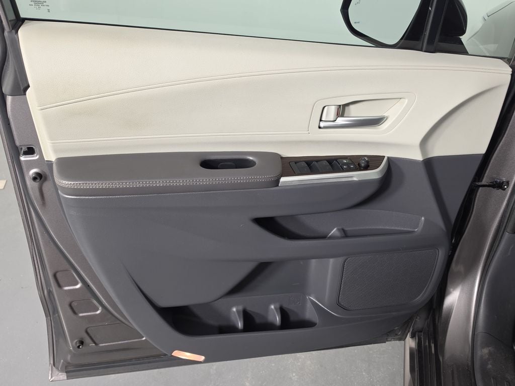 2024 Toyota Sienna XLE 7 Passenger