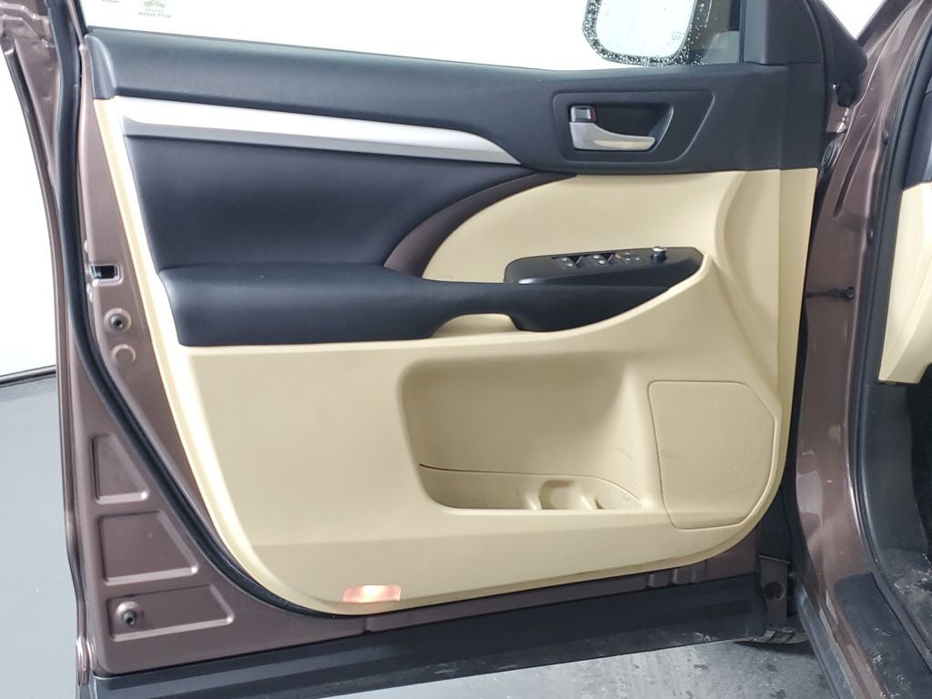 2017 Toyota Highlander XLE