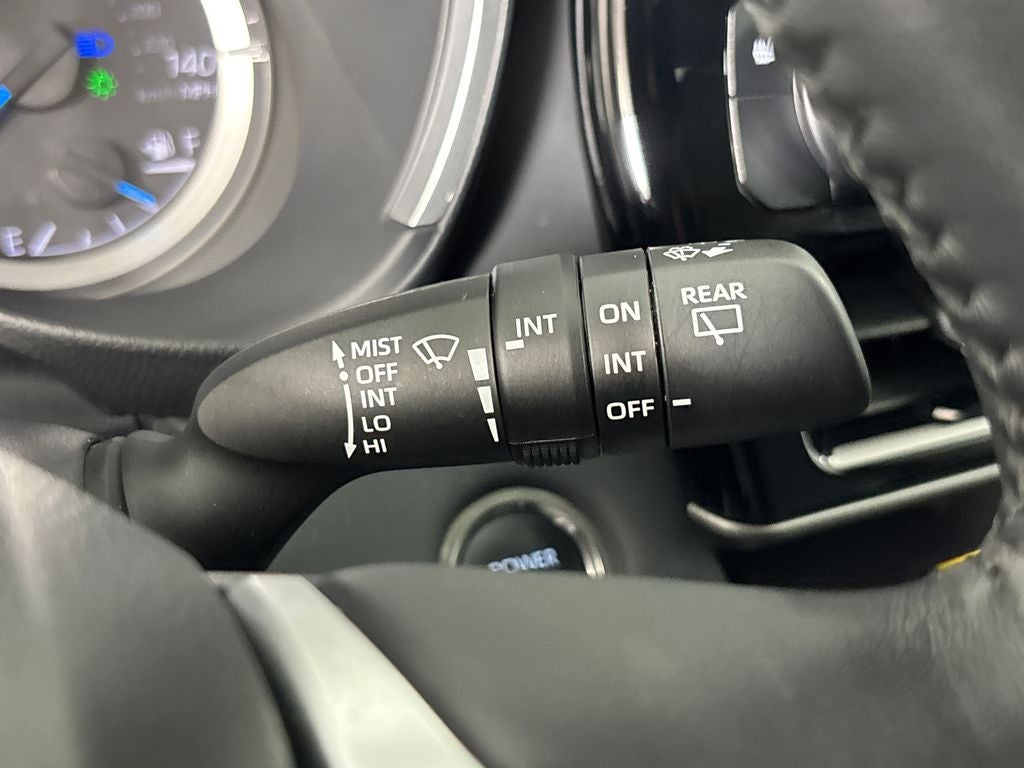 2024 Toyota Highlander Hybrid XLE