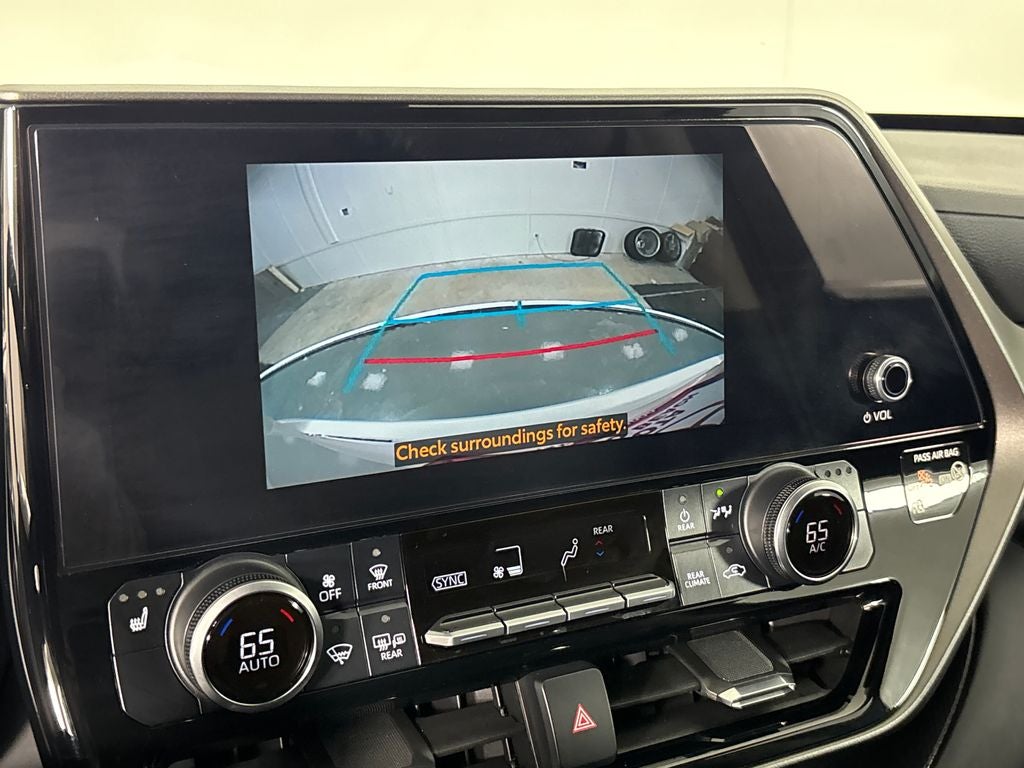 2024 Toyota Highlander Hybrid XLE