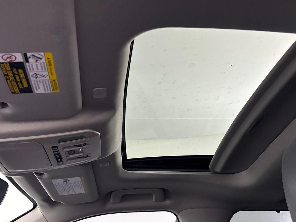 2024 Toyota Highlander Hybrid XLE