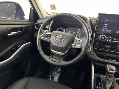 2024 Toyota Highlander Hybrid XLE