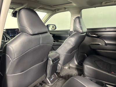 2024 Toyota Highlander Hybrid XLE
