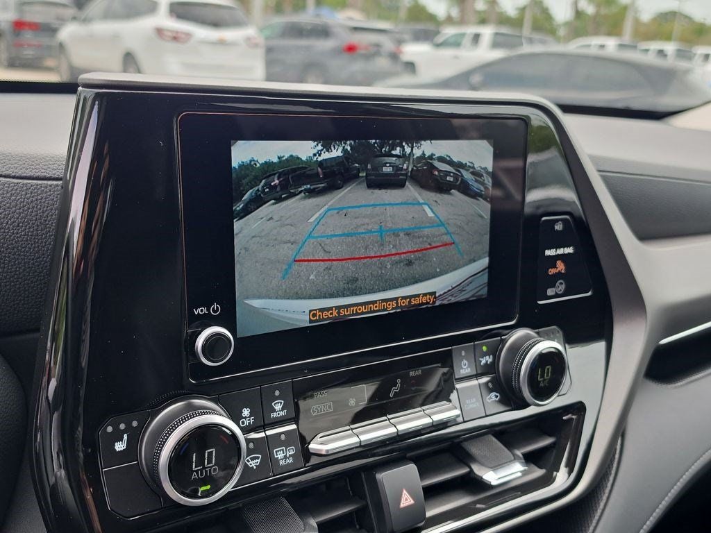 2026 Toyota Highlander Hybrid XLE