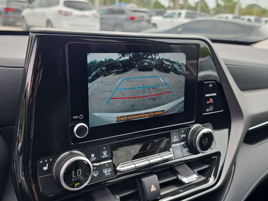 2026 Toyota Highlander Hybrid XLE