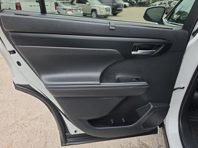 2026 Toyota Highlander Hybrid XLE
