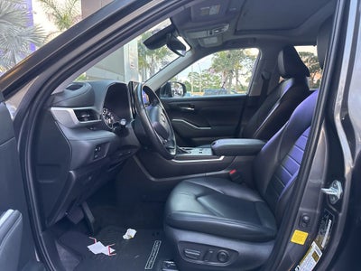 2023 Toyota Highlander XLE