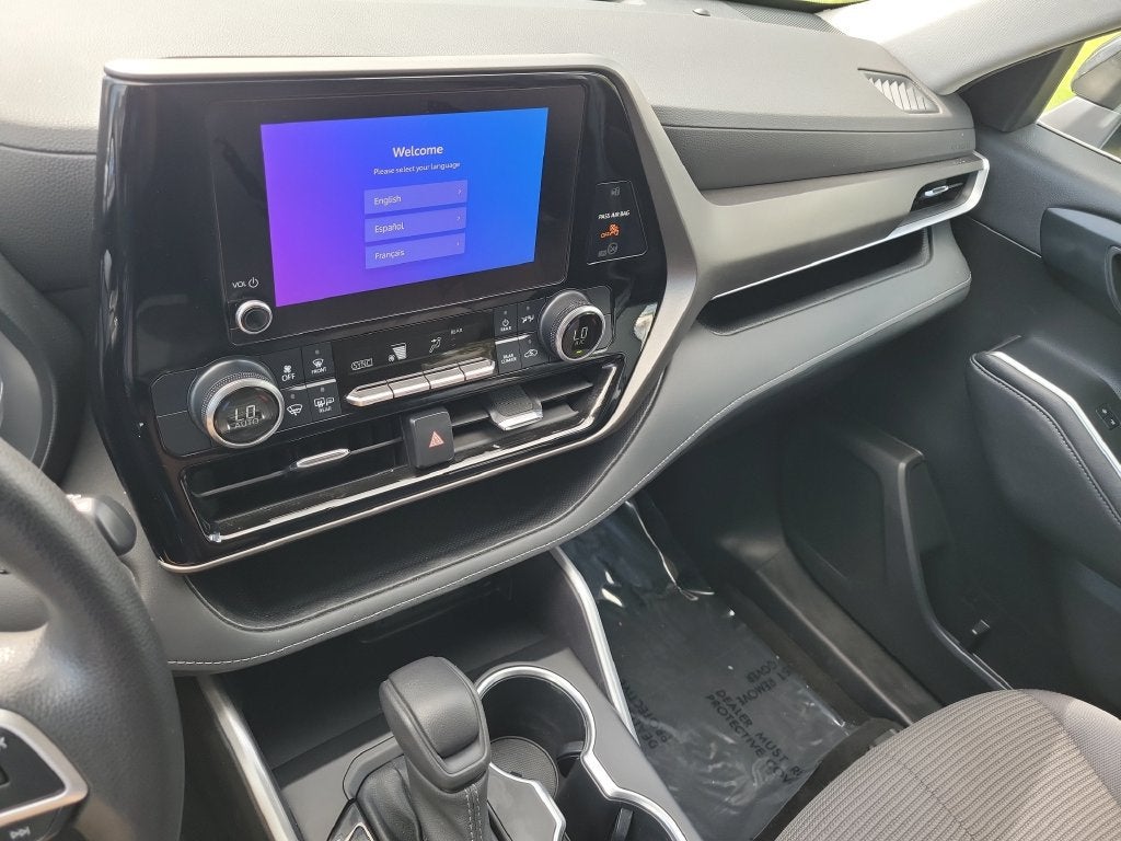 2023 Toyota Highlander L