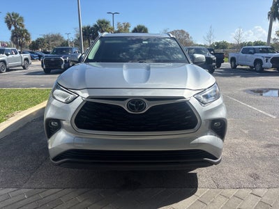 2023 Toyota Highlander XLE