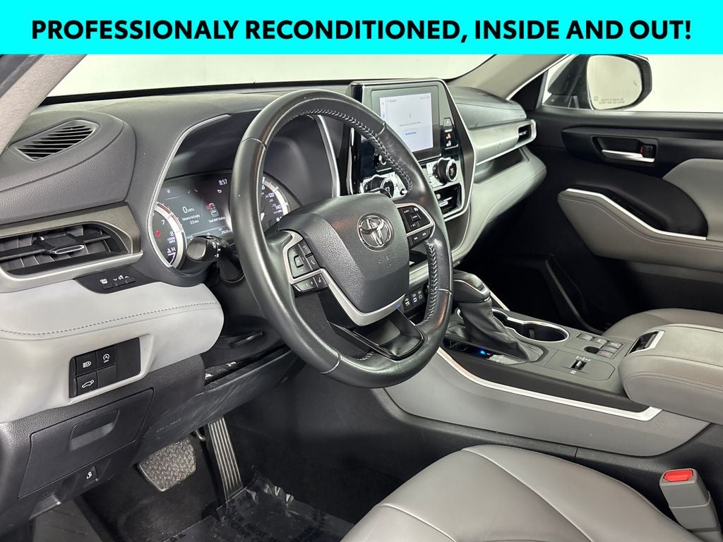 2023 Toyota Highlander XLE