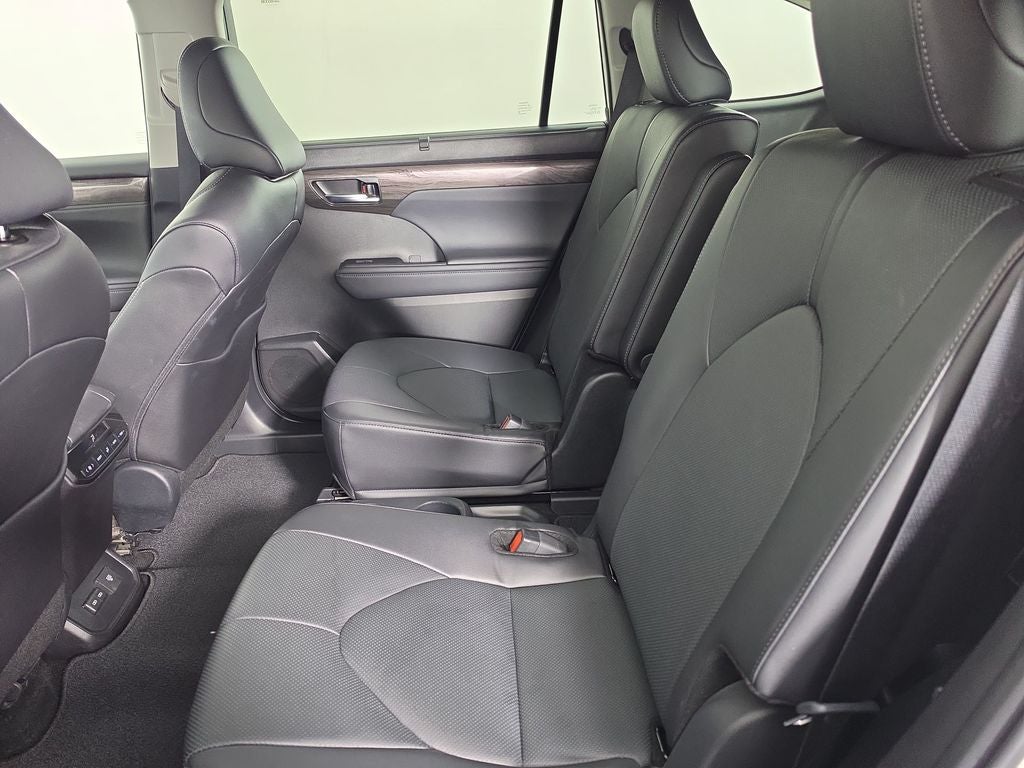 2024 Toyota Highlander Limited
