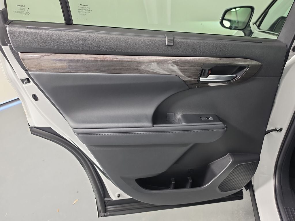 2024 Toyota Highlander Limited