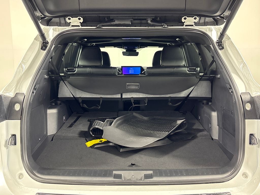 2025 Toyota Highlander XSE