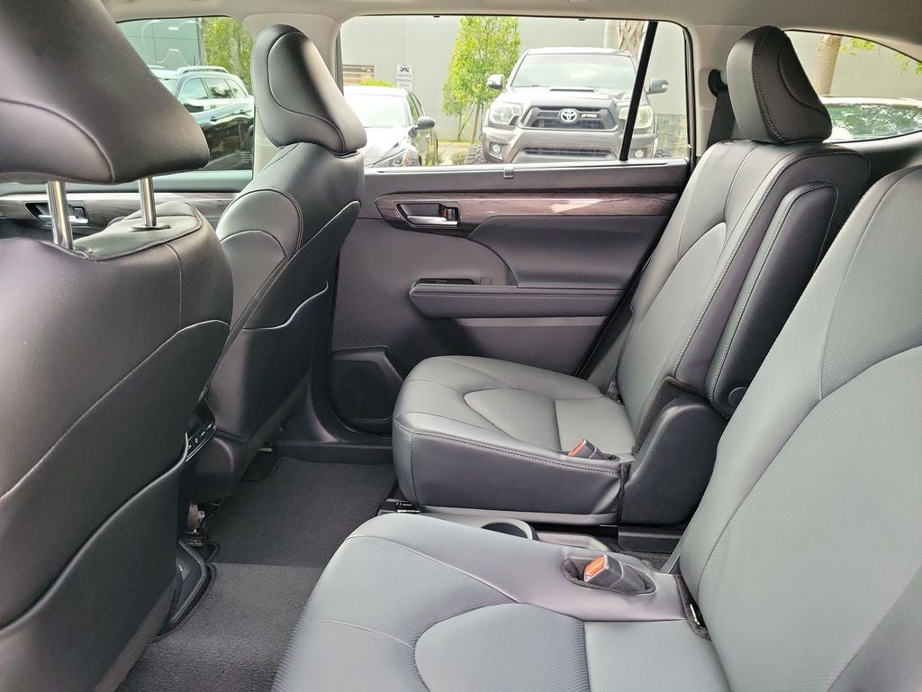 2026 Toyota Highlander Limited