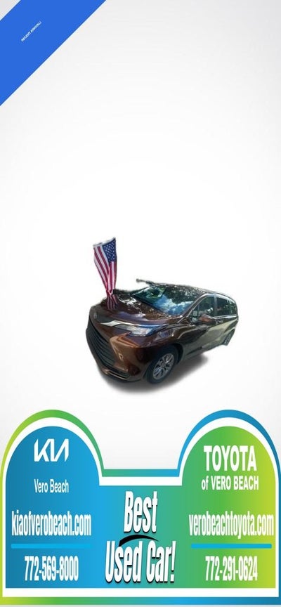 2023 Toyota Sienna LE 8 Passenger