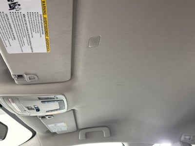 2023 Toyota Sienna LE 8 Passenger