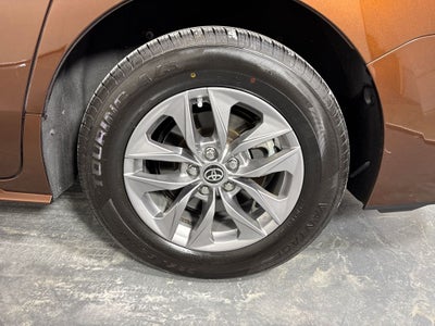 2023 Toyota Sienna LE 8 Passenger