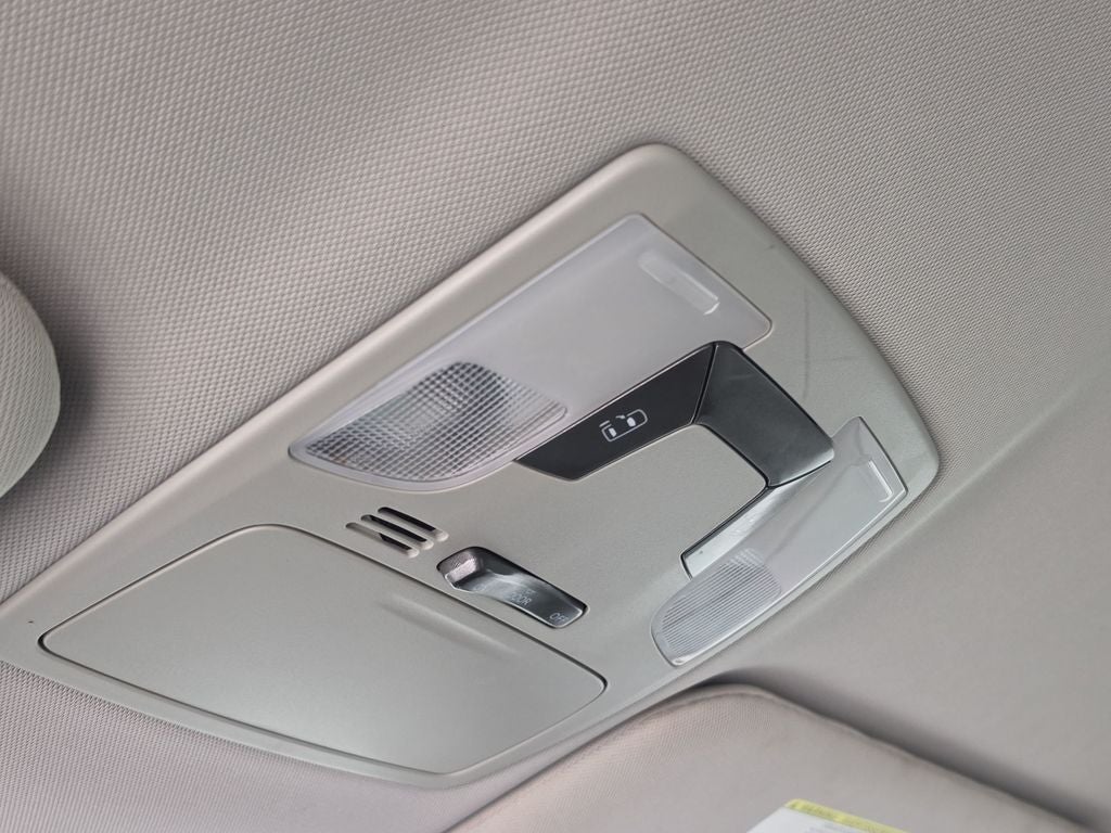 2017 Toyota Sienna LE 8 Passenger