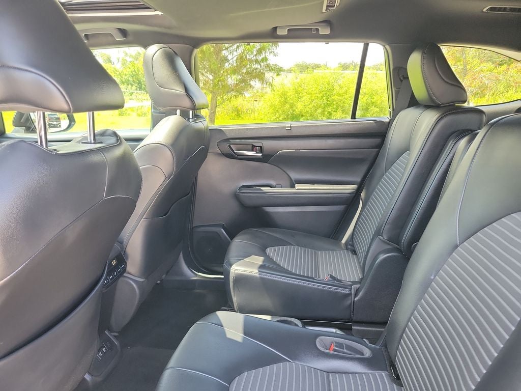 2021 Toyota Highlander XSE