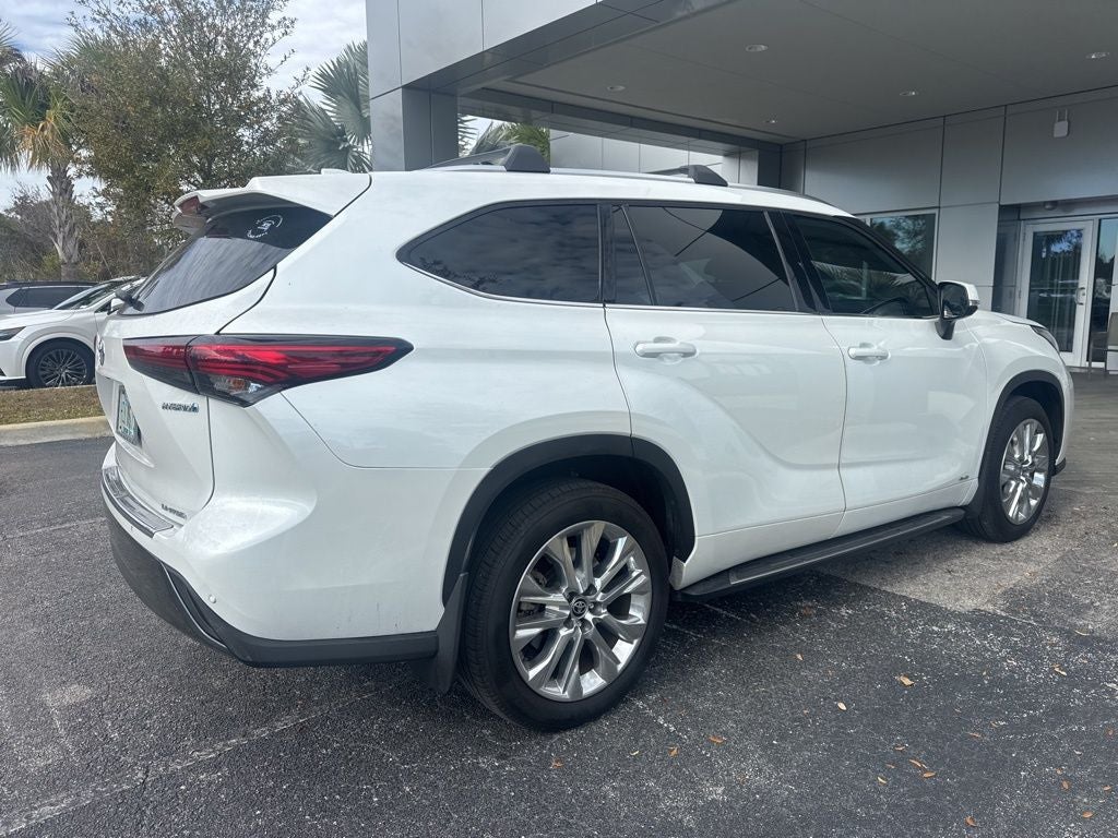 2023 Toyota Highlander Hybrid Limited
