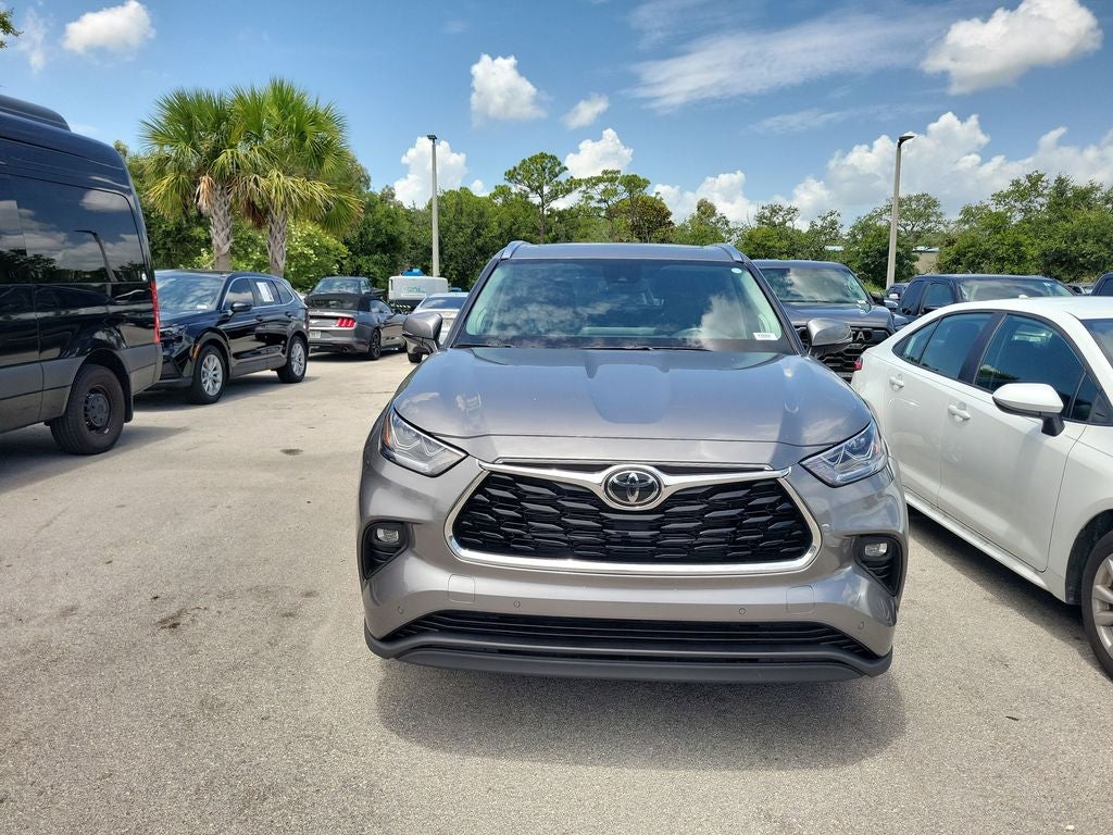 2026 Toyota Highlander Hybrid Limited