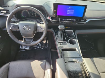 2025 Toyota Sienna XSE 7 Passenger